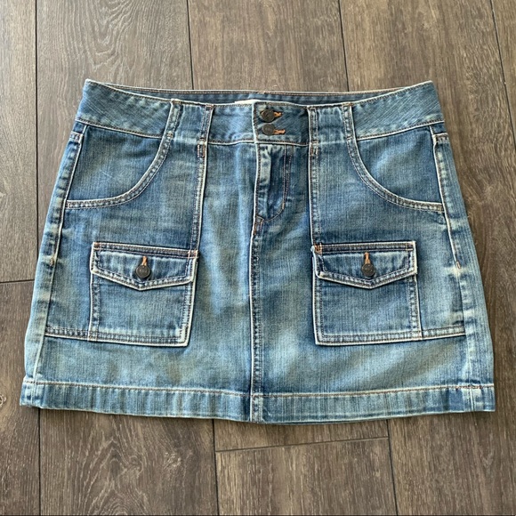 Old Navy Jean skirt - Picture 2 of 8